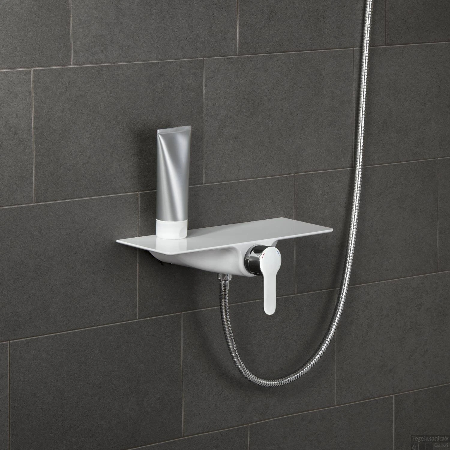 Douchemengkraan Schutte Waterway Met Planchet Chroom Wit 4 Douchemengkraan Schutte Waterway Met Planchet Chroom Wit - Afbeelding 2